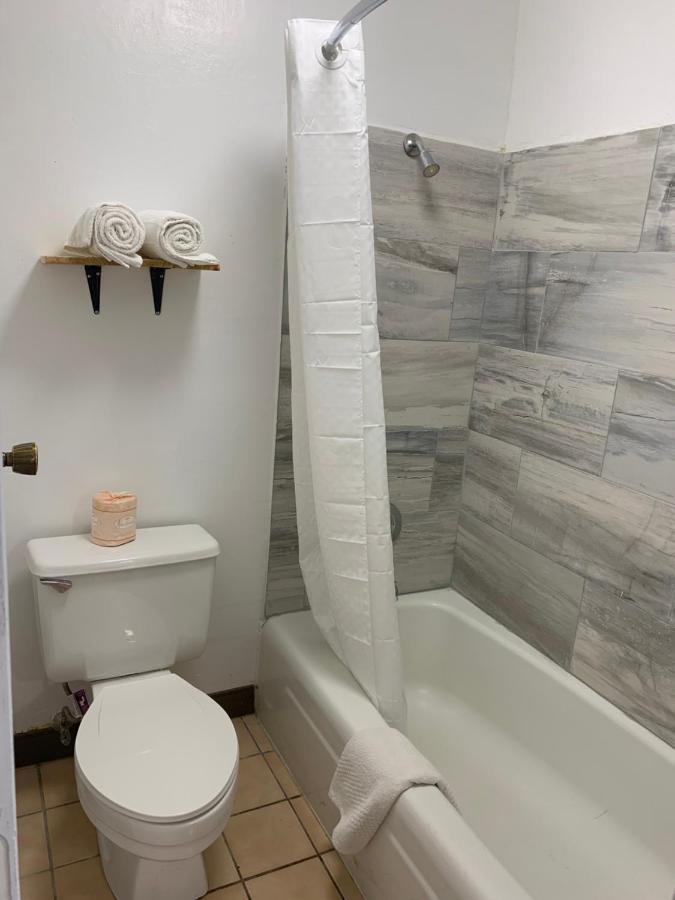 Royalinn Elizabethtown Esterno foto